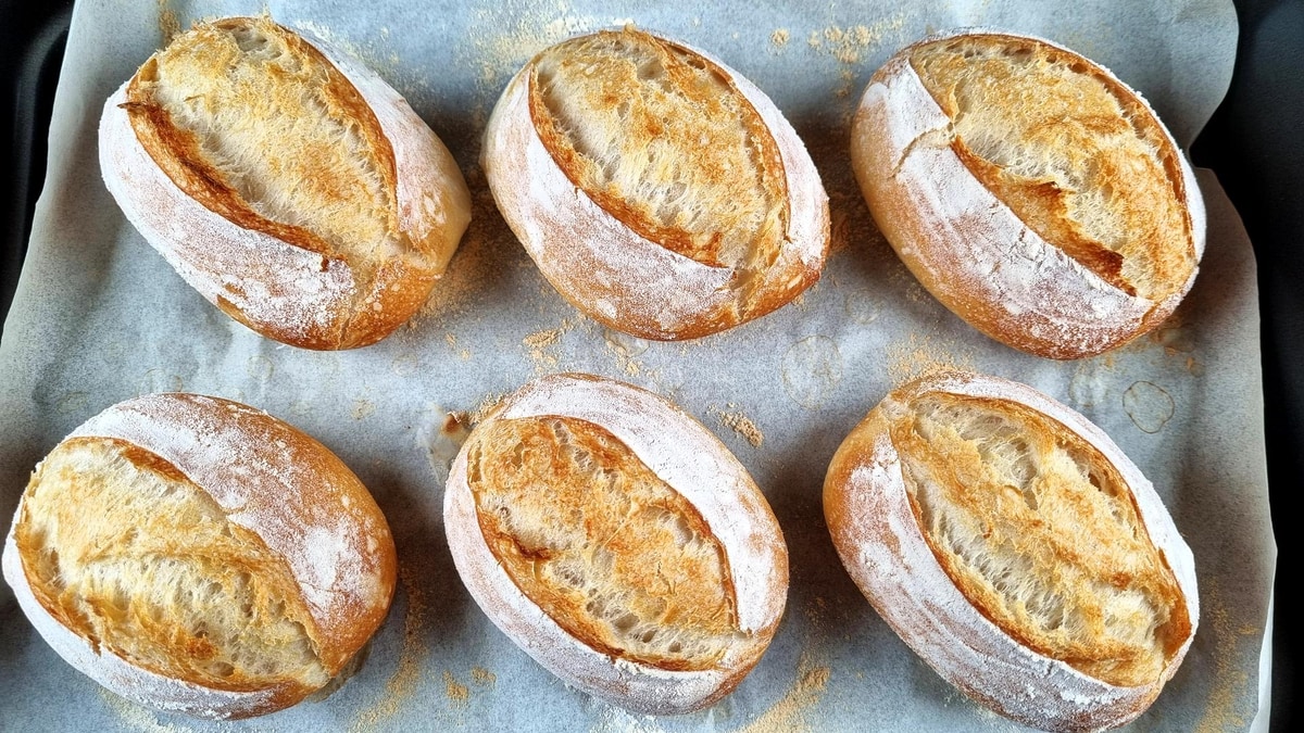 Crispy Crust Bread by Food Language