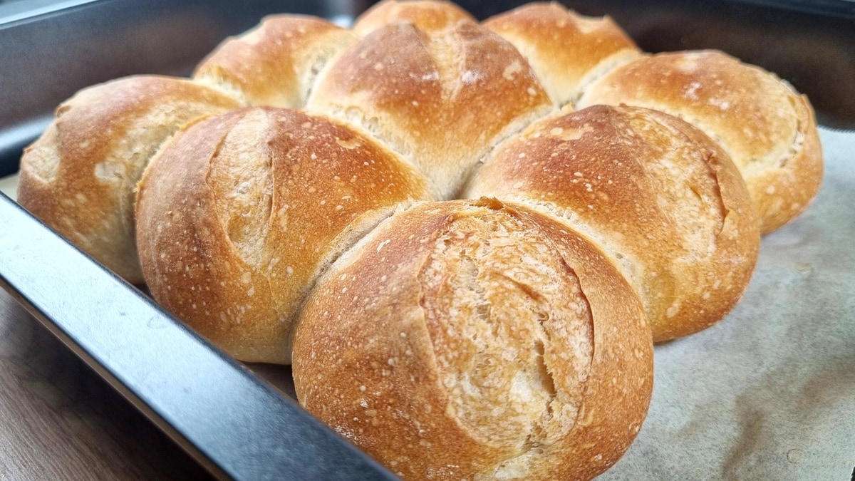 Traditional Sharing Bread by Food Language